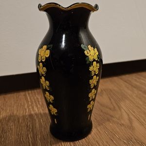 Small glass vase with flowers